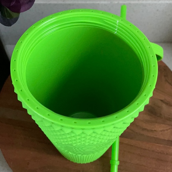 ❗️STARBUCKS STUDDED NEON GREEN HALLOWEEN HOLIDAY STRAW COLD CUP - Picture 5 of 6